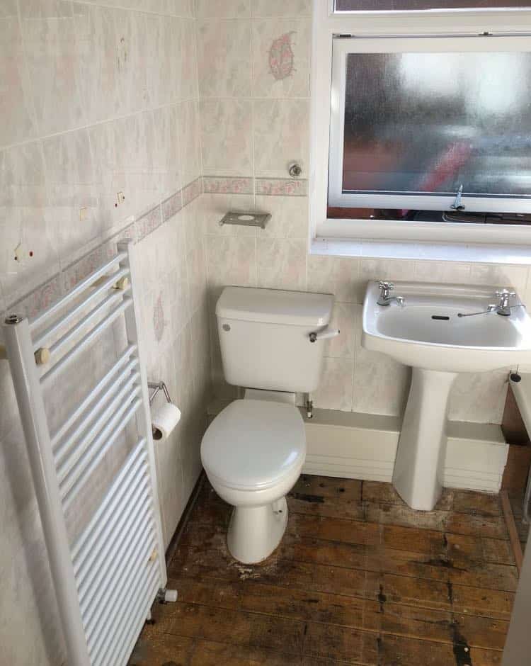 Royton Shower Room