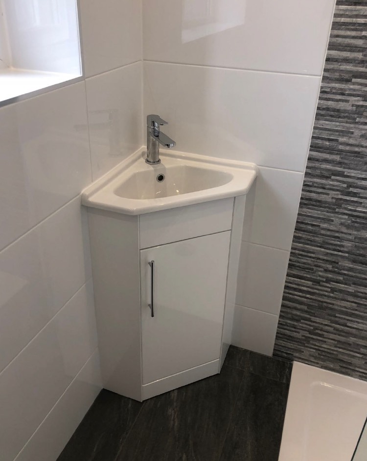 Walk in Shower Room in Shaw