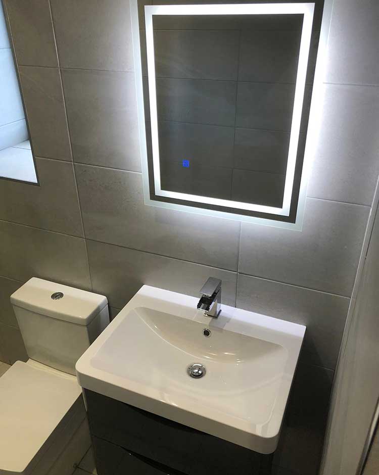 En-Suite bathroom in Sowerby Bridge