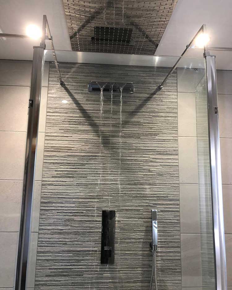 En-Suite bathroom in Sowerby Bridge